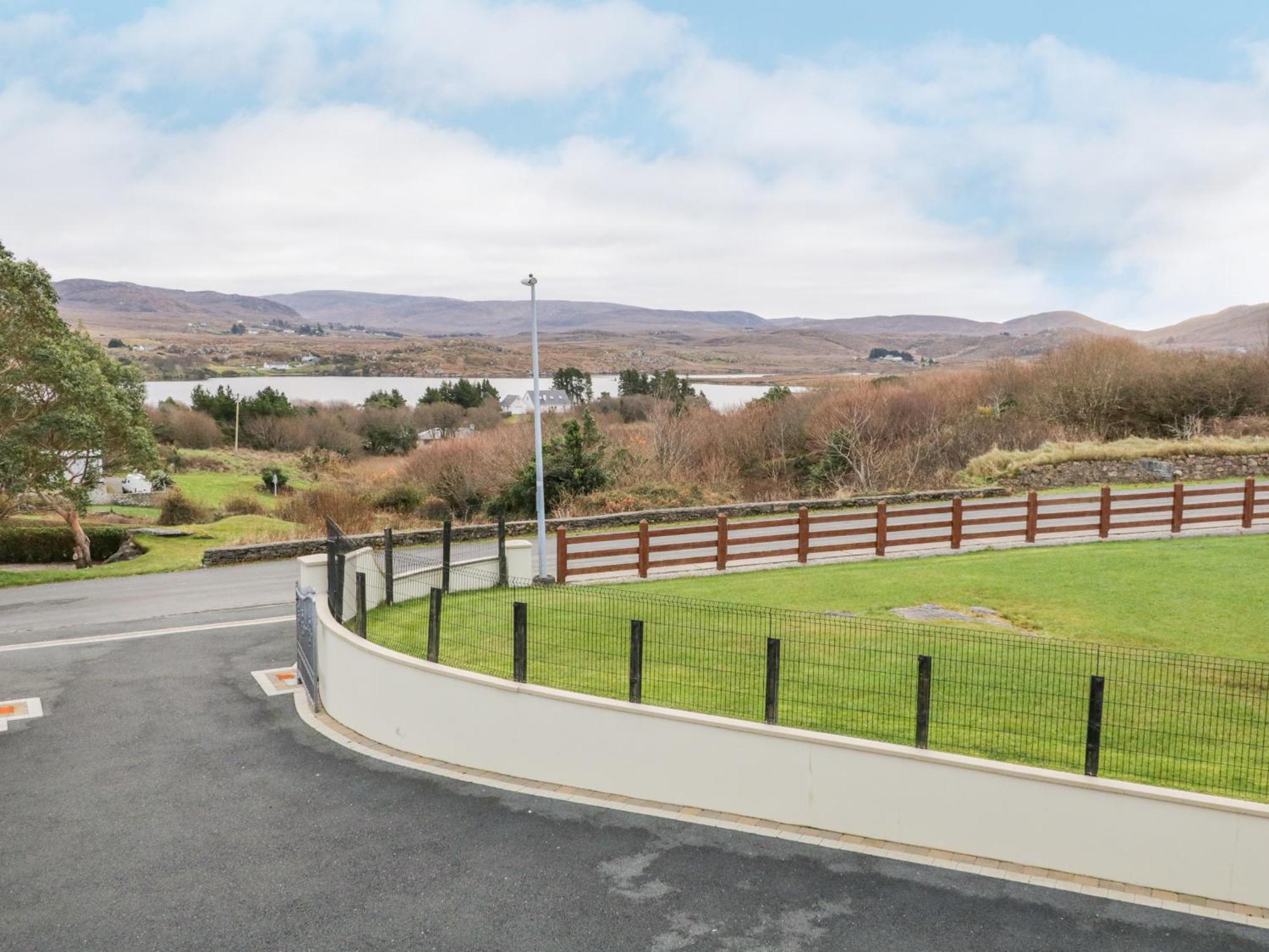 Loughanure Lake View Annagry Екстер'єр фото
